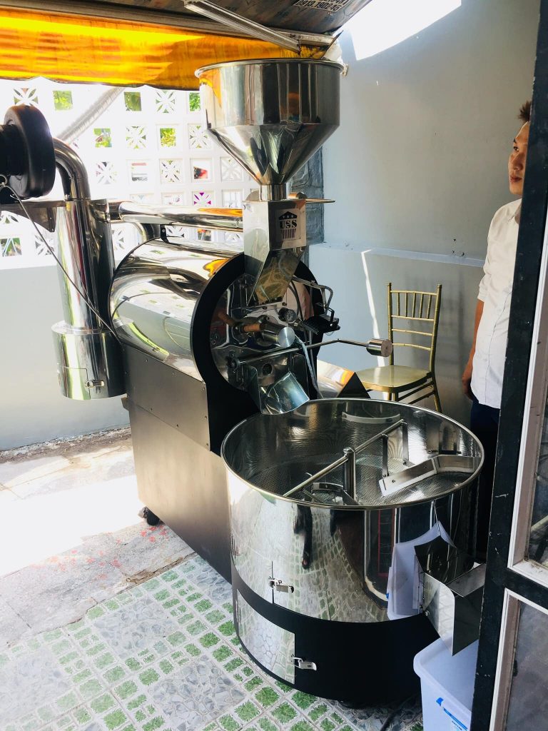 USS – Máy Rang Cafe
